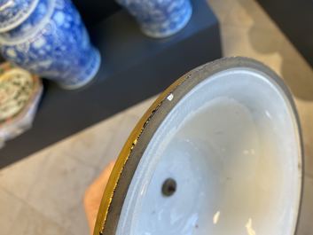 Une paire de tr&egrave;s grands vases en porcelaine dans le style de S&egrave;vres aux montures en bronze dor&eacute;, sign&eacute;s Desprez, France, 19&egrave;me