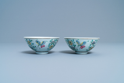 A pair of Chinese famille rose rice grain pattern 'butterfly' bowls, Qianlong mark, 19th C.