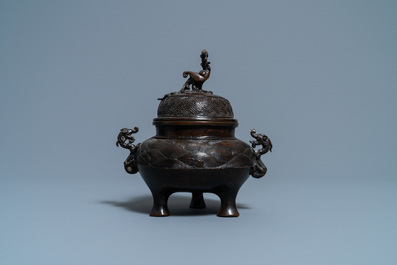 Five Chinese bronze censers, Qing