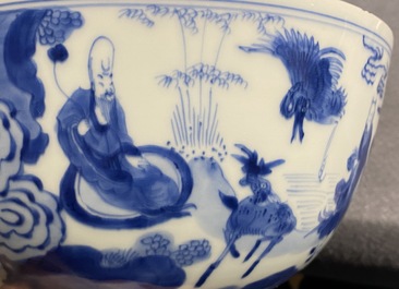 Un bol en porcelaine de Chine en bleu et blanc &agrave; d&eacute;cor d'immortels, Kangxi