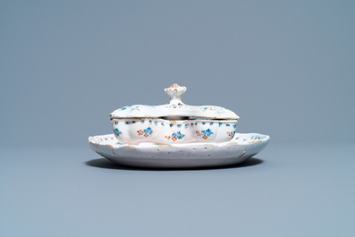 A rare Brussels faience spice box and cover on stand with '&agrave; la haie fleurie' design, 18th C.