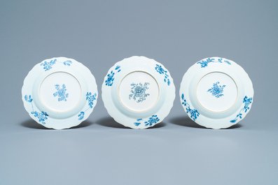 Zes Chinese blauw-witte 'Xi Xiang Ji' borden, Qianlong