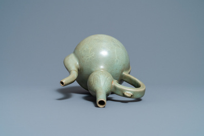 A Korean inlaid-celadon stoneware ewer, probably Goryeo, 13/14th C.