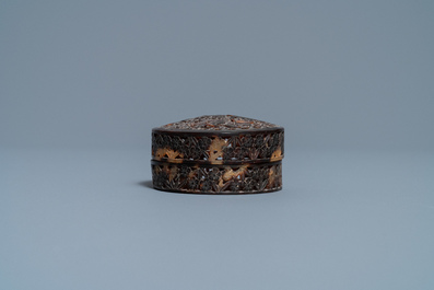 A Chinese reticulated Canton tortoise veneer covered box, 19th C.