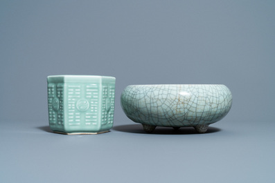 A Chinese crackle-glazed censer and a hexagonal celadon-glazed brush pot, 19th C.