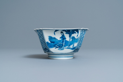 Een vierkante Chinese blauw-witte kom, Chenghua merk, Kangxi