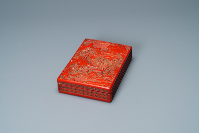 A Chinese rectangular cinnabar lacquer box and cover, 19/20th C.