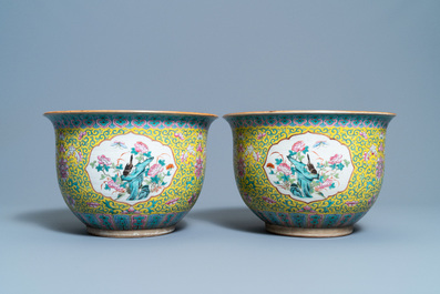 A pair of Chinese famille rose jardini&egrave;res on stands, 19th C.