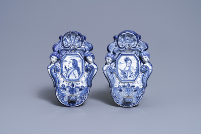 A pair of Dutch Delft blue and white appliques with royalist portraits of prince William IV and princess Anne, 18th C.