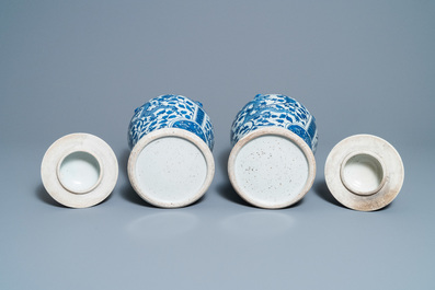 Two pairs of Chinese blue and white and famille verte vases and covers, 19/20th C.