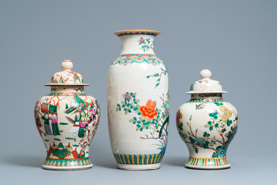 Three Chinese Nanking famille rose and verte crackle-glazed vases, 19/20th C.