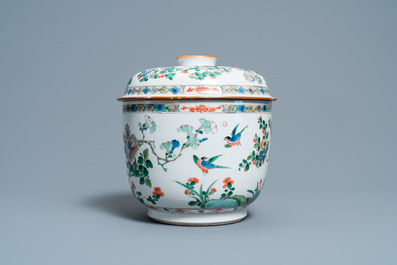 A large Chinese famille verte covered bowl, Kangxi