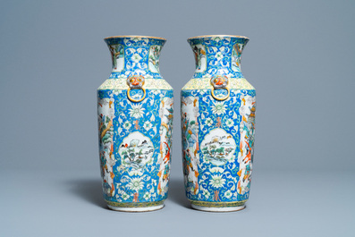 Trois paires de vases en porcelaine de Chine famille rose, verte et &agrave; fond craquel&eacute;, Chine, 19&egrave;me