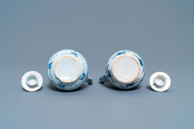 A Dutch Delft blue and white cruet set on stand, 2nd quarter 18th C.