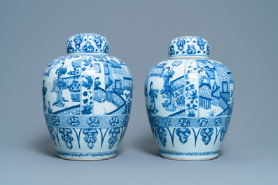 A pair of large Chinese blue and white jars and covers, Kangxi