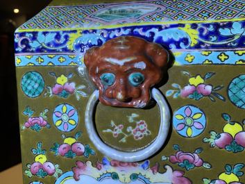 A pair of square Chinese famille rose brown-ground vases, 19th C.