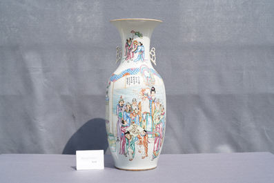 A Chinese famille rose vase with figurative and floral design, 19/20th C.