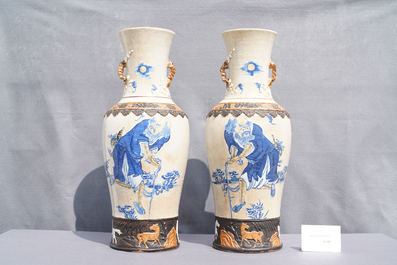 A pair of Chinese Nanking crackle-glazed vases with Li Tieguai, 19th C.