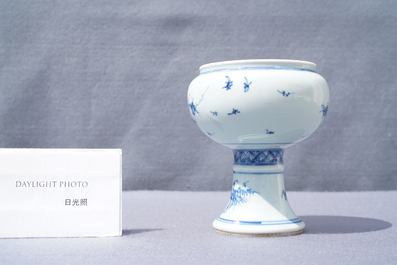 A Chinese blue and white stem cup with floral design, Kangxi/Yongzheng