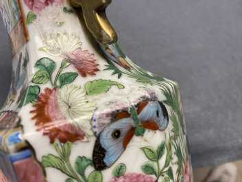 Trois paires de vases en porcelaine de Chine famille rose, verte et &agrave; fond craquel&eacute;, Chine, 19&egrave;me