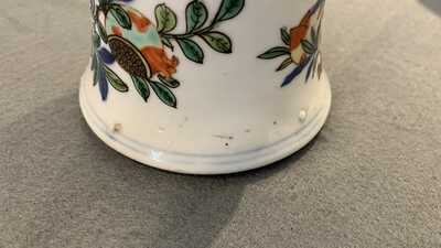 A pair of Chinese wucai 'gu' vases, 19th C.