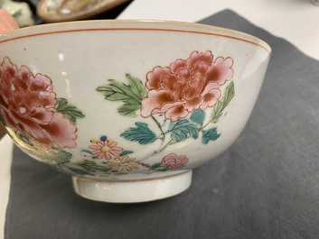 A Chinese famille rose bowl with floral design, Yongzheng