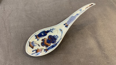 Five Chinese doucai spoons, 19/20th C.