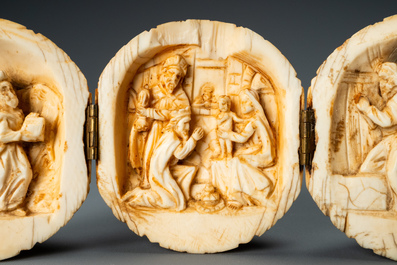 An ivory triptych ball depicting 'The adoration of the magi', France, 19th C.