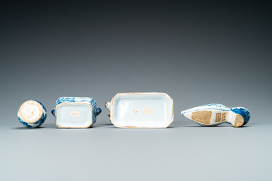 Une collection de six pi&egrave;ces en fa&iuml;ence de Delft en bleu et blanc et polychrome, 18/19&egrave;me