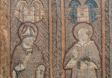 Two large linen, silk- and silverthread orphrey fragments depicting saints below arcatures, Spain, early 17th C.