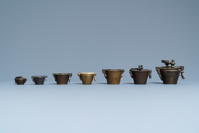 Seven bronze nests of weights, France and/or Germany, 18/19th C.