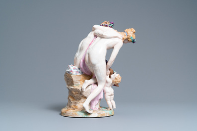 Un grand groupe en porcelaine dans le style de Meissen repr&eacute;sentant Bacchus, fin du 19&egrave;me