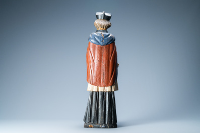Une statue de Jean N&eacute;pomuc&egrave;ne en bois polychrom&eacute;, probablement Allemagne, 17/18&egrave;me