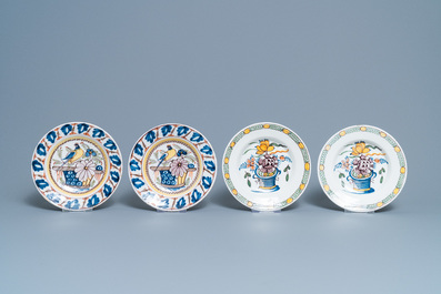 Elf polychrome Delftse borden, 18e eeuw