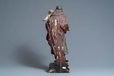 Une statue de Saint Joseph et l&rsquo;Enfant J&eacute;sus en bois sculpt&eacute; et polychrom&eacute;, 2&egrave;me moiti&eacute; du 17&egrave;me