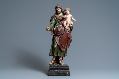 Une statue de Saint Joseph et l&rsquo;Enfant J&eacute;sus en bois sculpt&eacute; et polychrom&eacute;, 2&egrave;me moiti&eacute; du 17&egrave;me