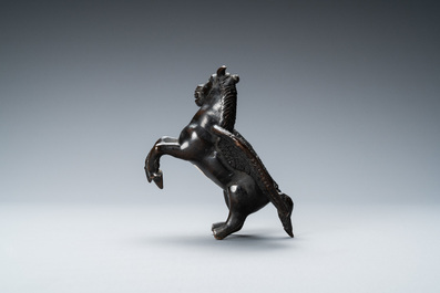 Un mod&egrave;le de P&eacute;gase en bronze patin&eacute; noir, Italie, 16&egrave;me