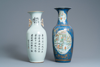 Een Chinese famille verte vaas met poederblauwe fondkleur en een famille rose vaas, 19e eeuw