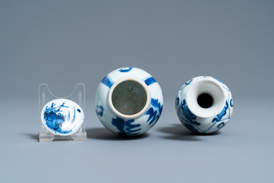 A Chinese blue and white tea caddy and a bottle vase, Kangxi