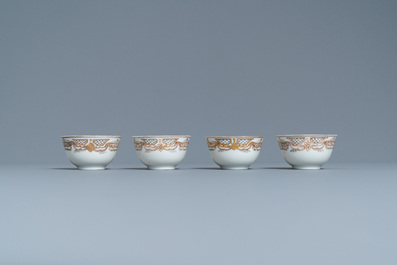 Un service &agrave; th&eacute; de 20 pi&egrave;ces en porcelaine de Chine famille rose pour le march&eacute; europ&eacute;en, Qianlong