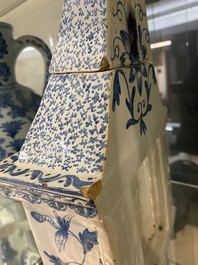 A Dutch Delft blue and white fireplace-shaped box and cover, ca. 1800