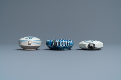 Seven Korean blue and white water droppers, 18/19th C.