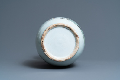 A Chinese qianjiang cai vase, 19/20th C.