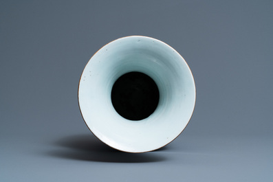 A Chinese qianjiang cai vase, 19/20th C.