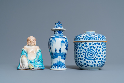 A varied collection of Chinese porcelain, Kangxi and later