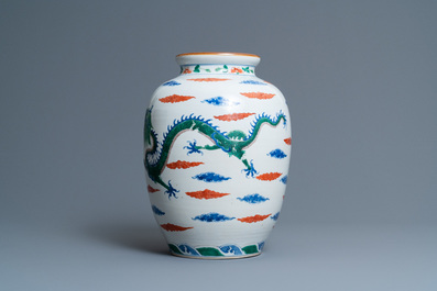 A Chinese wucai 'dragon and phoenix' vase, 19th C.
