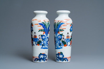 A pair of Chinese wucai rouleau vases, 19th C.