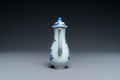 A Chinese blue and white ewer with floral design, Transitional period