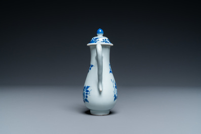 A Chinese blue and white ewer with floral design, Transitional period