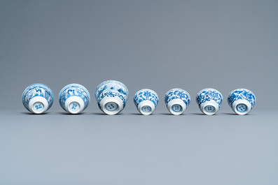 A varied collection of Chinese porcelain, 19th C.